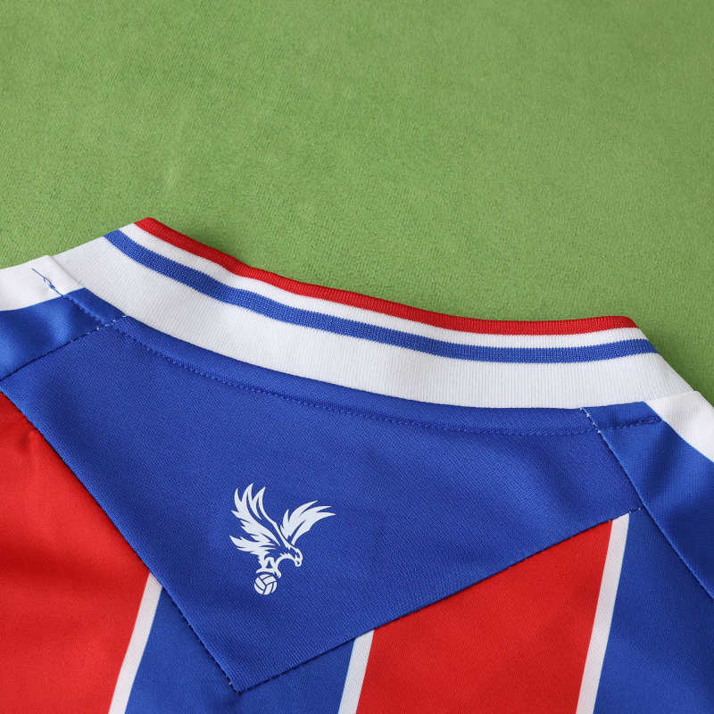 Crystal Palace Home 25-26 (8)